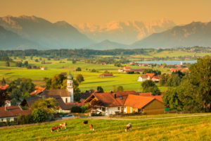 View from the Aidlinger Höhe over the Riegsee to the Wetterstein Mountains, Upper Bavaria, Bavaria, Germany View from the Aidlinger Höhe over the Riegsee to the Wetterstein Mountains, Upper Bavaria, Bavaria, Germany